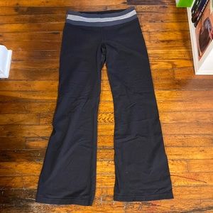 3 reversible Costco yoga pants